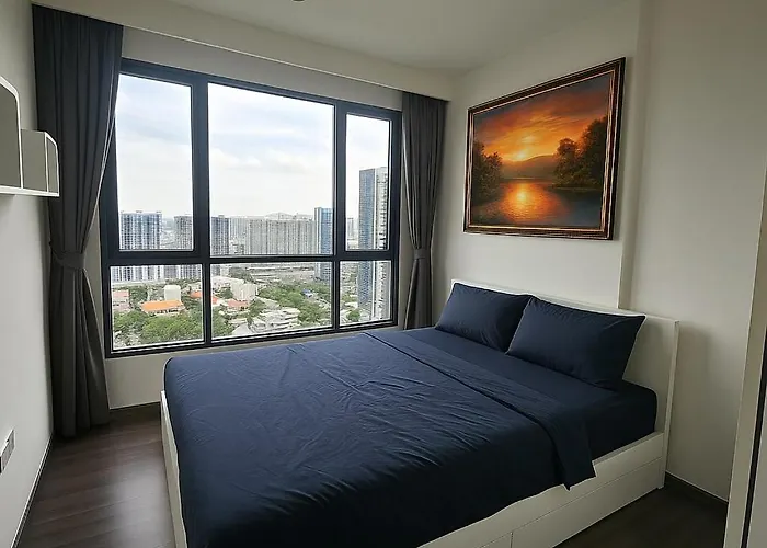 Apartment 1 Bedroom Skyline View At On-nut Bangkok