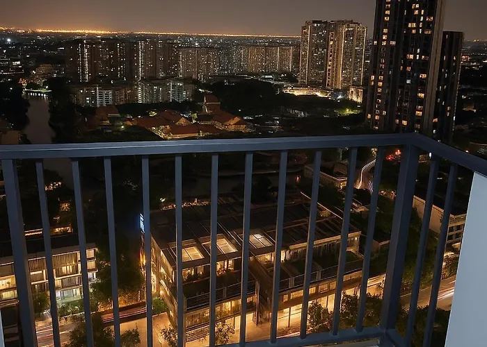 1 Bedroom Skyline View At On-nut Apartment Bangkok